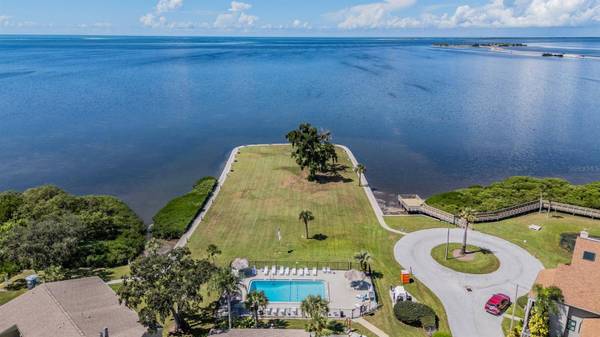 501 WINDRUSH BAY DR #114, Tarpon Springs, FL 34689