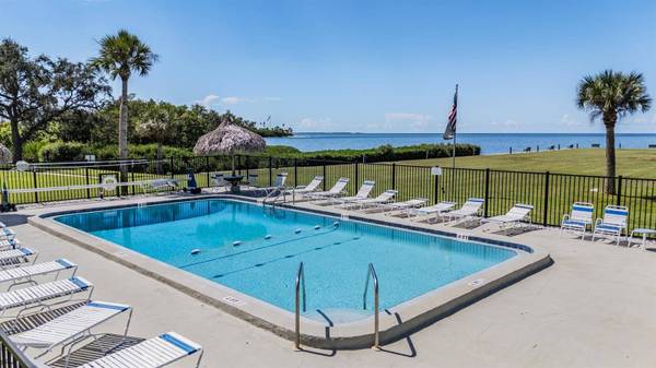 501 WINDRUSH BAY DR #114, Tarpon Springs, FL 34689