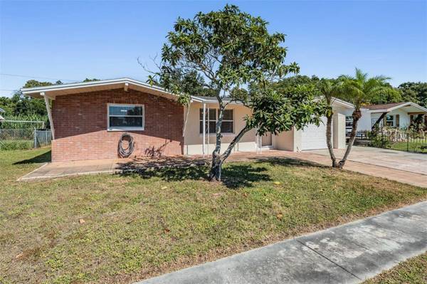 5301 DAWN LN, Holiday, FL 34690