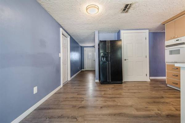 5301 DAWN LN, Holiday, FL 34690