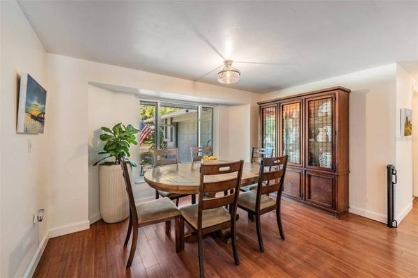 1031 FOREST GROVE BLVD, Palm Harbor, FL 34683