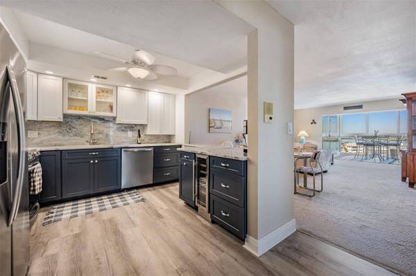 855 BAYWAY BLVD #903, Clearwater Beach, FL 33767