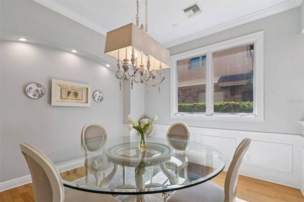 610 SAXONY BLVD, St Petersburg, FL 33716