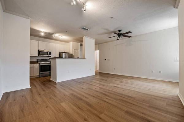 4221 W SPRUCE ST #1302, Tampa, FL 33607