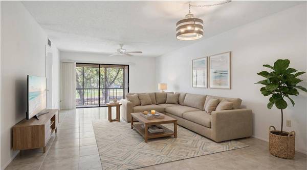 124 NINA WAY #24, Oldsmar, FL 34677