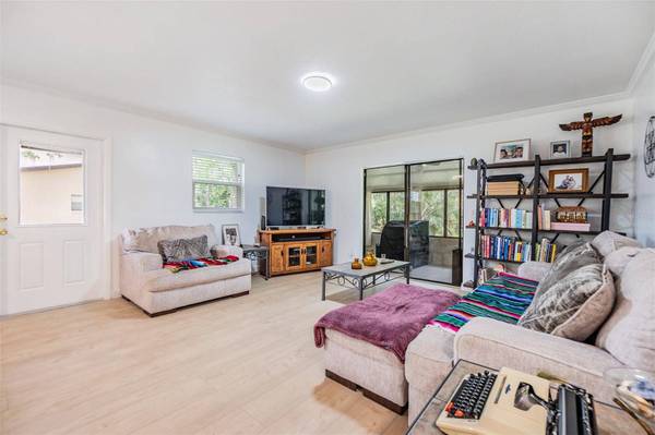 1400 TARPON WOODS BLVD #E4, Palm Harbor, FL 34685