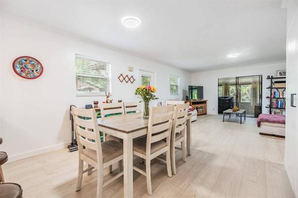 1400 TARPON WOODS BLVD #E4, Palm Harbor, FL 34685