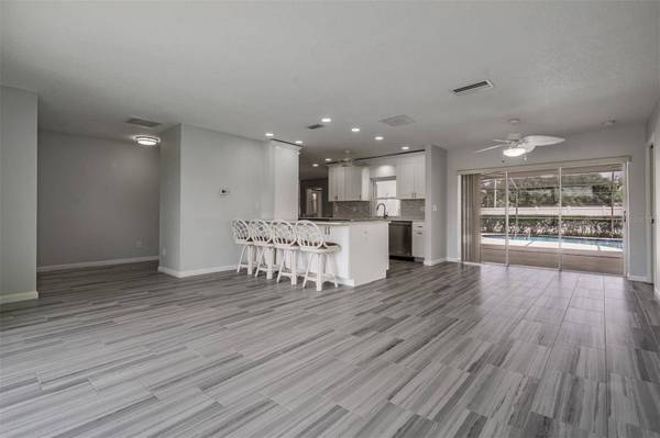 3267 SPRINGWOOD DR, Clearwater, FL 33761