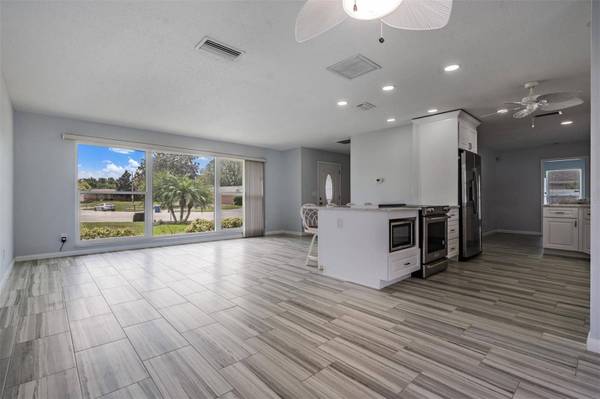 3267 SPRINGWOOD DR, Clearwater, FL 33761