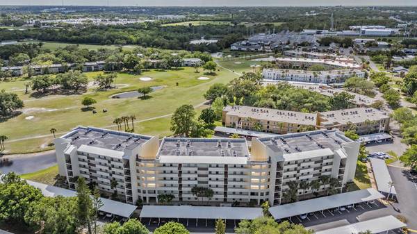 225 COUNTRY CLUB DR #1209, Largo, FL 33771