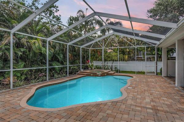 1575 QUAIL DR, Dunedin, FL 34698