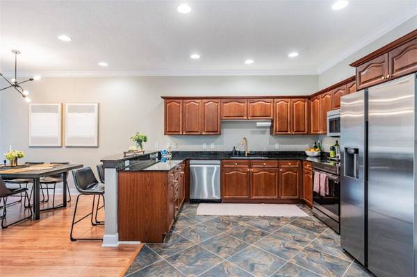 415 BARCELONA DR, St Petersburg, FL 33716