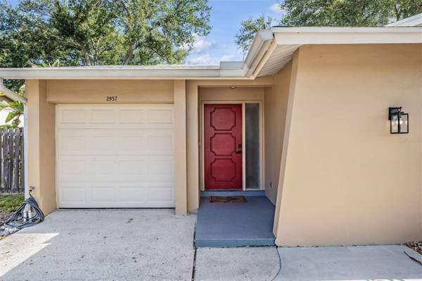 2957 GLEN HAVEN DR, Palm Harbor, FL 34684
