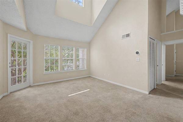 3270 HAVILAND CT #301, Palm Harbor, FL 34684