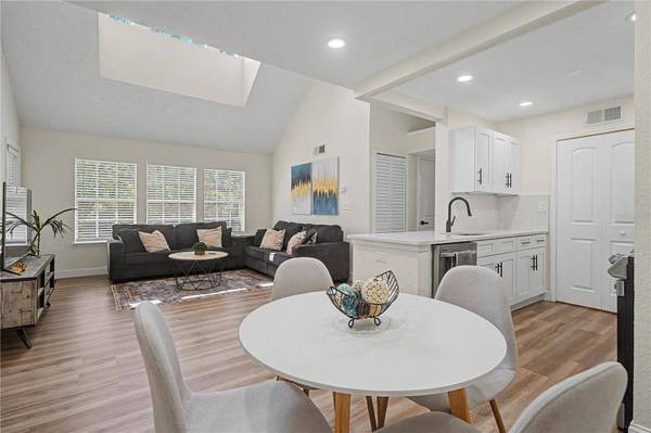 3266 HAVILAND CT #303, Palm Harbor, FL 34684