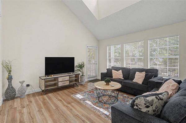 3266 HAVILAND CT #303, Palm Harbor, FL 34684