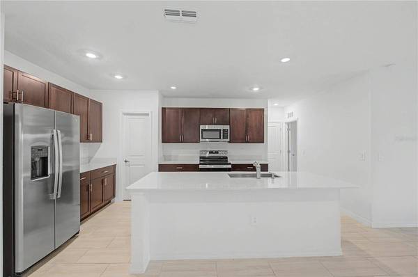 3517 GREAT PARK CT, Plant City, FL 33565