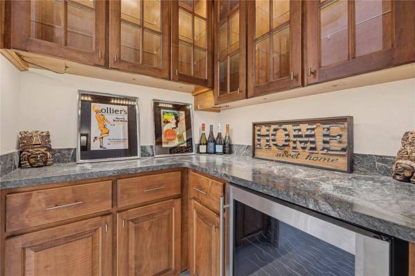 1306 PLAYMOOR DR, Palm Harbor, FL 34683