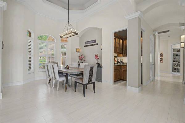 1306 PLAYMOOR DR, Palm Harbor, FL 34683