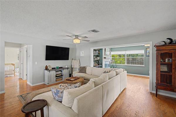 1223 S SAN REMO AVE, Clearwater, FL 33756
