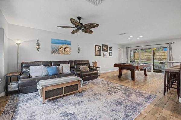 1706 AVOCA DR, Tarpon Springs, FL 34689