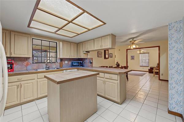 4926 PARSON BROWN LN, Palm Harbor, FL 34684