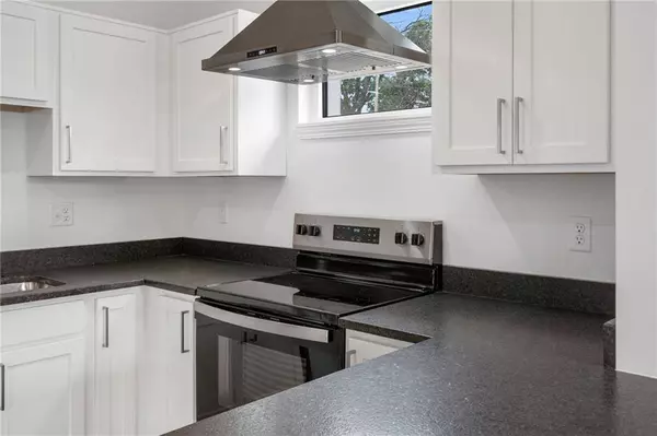 4000 Garfield AVE, Kansas City, MO 64130