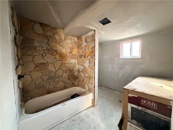 436 Lawndale AVE, Kansas City, MO 64123