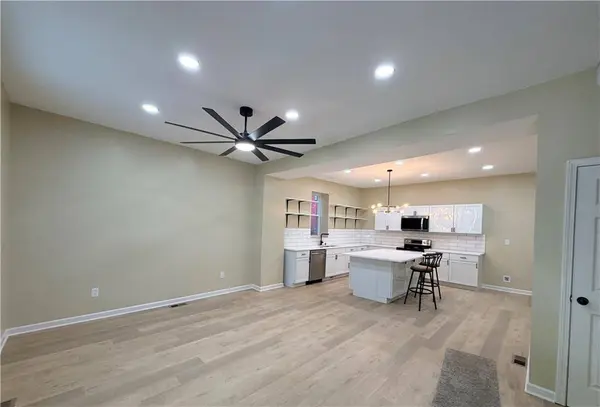 2450 Olive ST, Kansas City, MO 64127