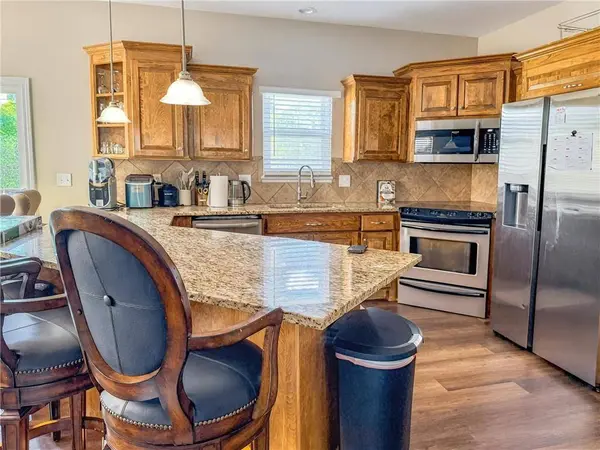 9060 E 51st ST, Kansas City, MO 64133