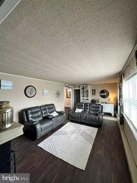 114 HALL HWY, Crisfield, MD 21817