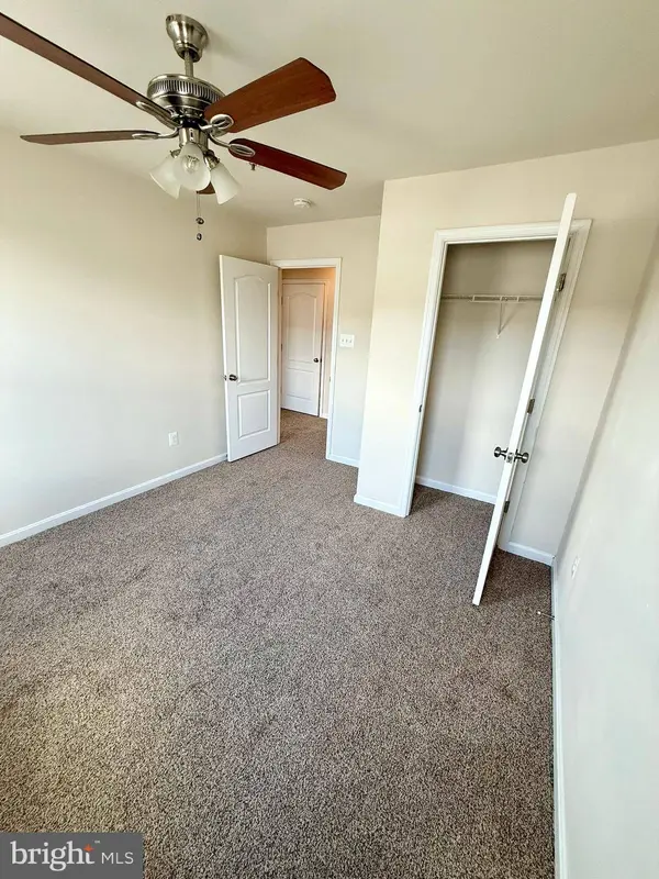 10378 LANTERN LN, Hagerstown, MD 21740