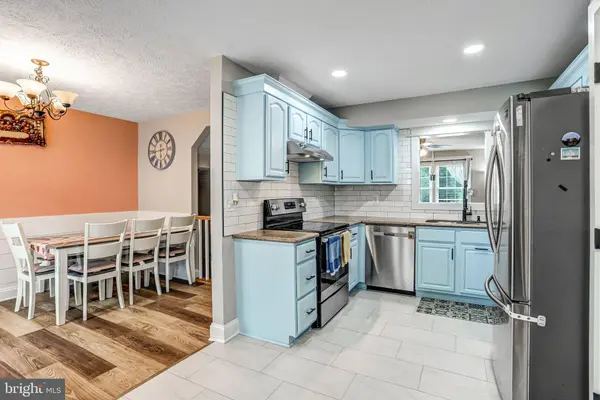 18820 SKY BLUE CIR, Germantown, MD 20874
