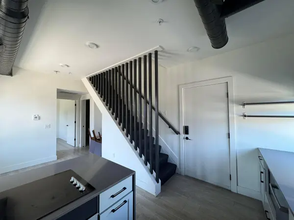 973 E Broad Street #Unit 4, Columbus, OH 43205