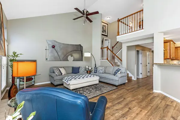 5861 Platinum Drive, Grove City, OH 43123