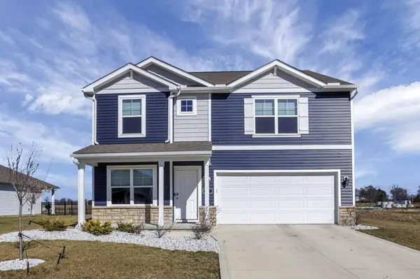 11 Walnut Mill Way #11, Ashville, OH 43103