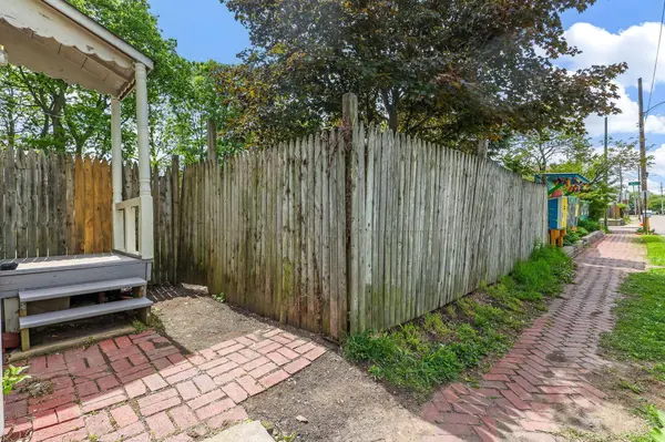 673 E Sycamore Street, Columbus, OH 43206