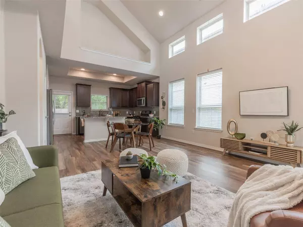 808 Totis RD, Austin, TX 78748