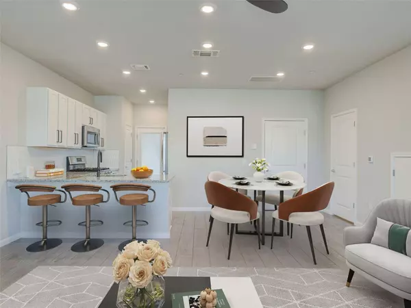 9015 Cattle Baron PATH #502, Austin, TX 78747