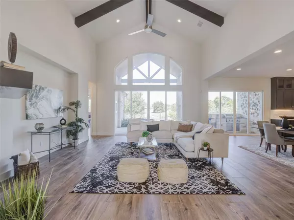 345 Two Creeks LN, Austin, TX 78737