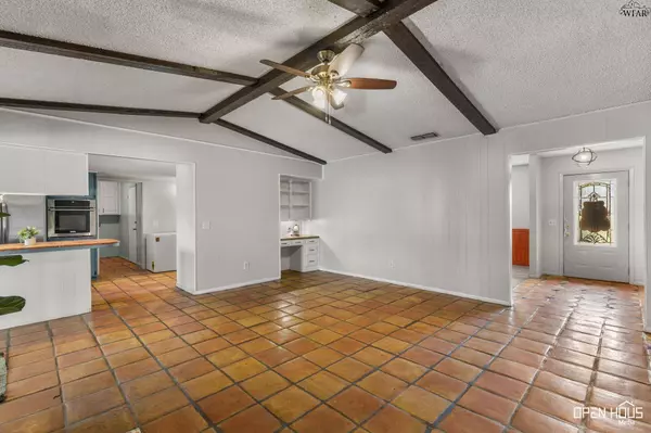 912 KIOWA DRIVE, Burkburnett, TX 76354