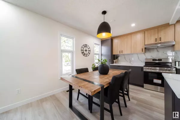 6307 12 AV NW, Edmonton, AB T6L 2G3