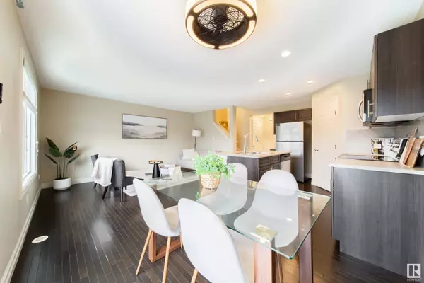 6855 CARDINAL LINK LI SW, Edmonton, AB T6W 1Z1