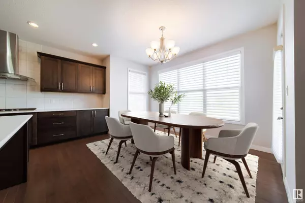 1206 Secord LD NW, Edmonton, AB T5T 4N3