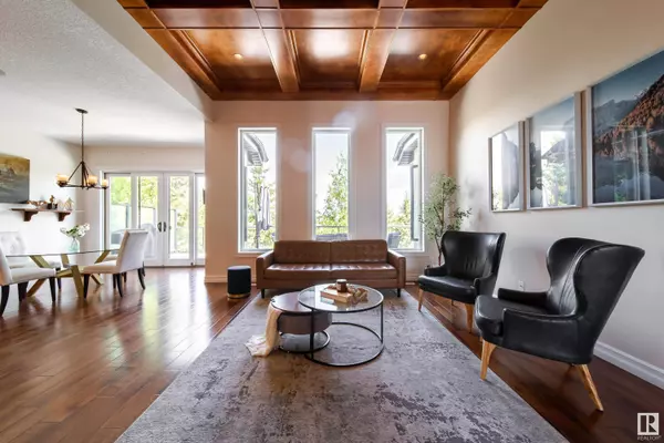 1190 ADAMSON DR SW, Edmonton, AB T6W 0V4