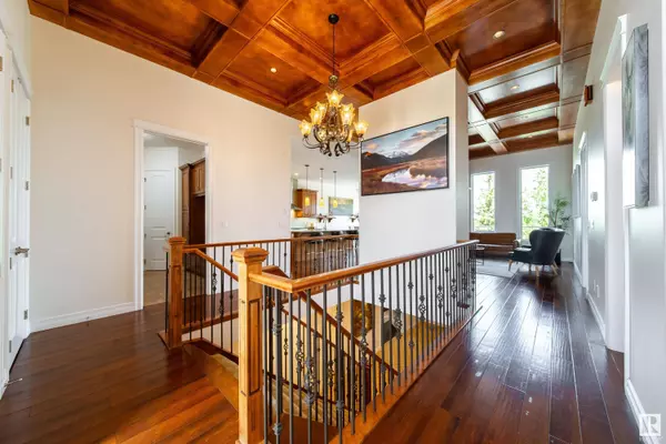 1190 ADAMSON DR SW, Edmonton, AB T6W 0V4