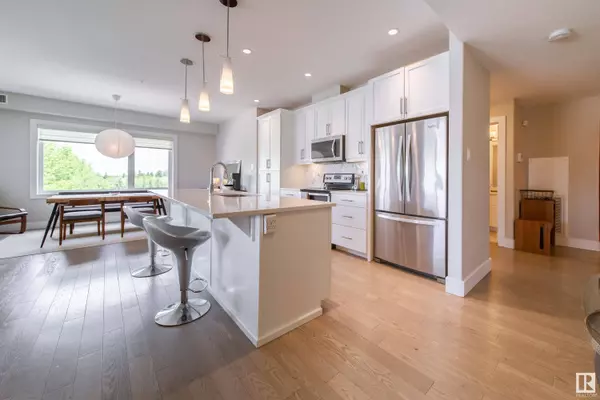 #327 11074 Ellerslie RD SW, Edmonton, AB T6W 2C2