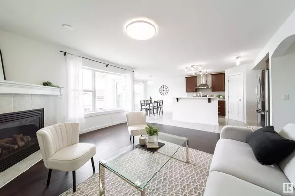 5168 2 AV SW, Edmonton, AB T6X 0R4