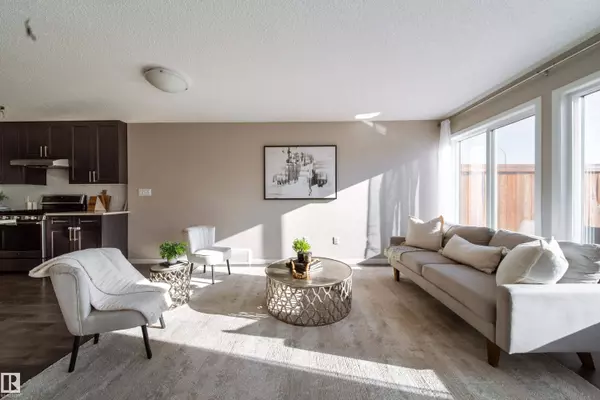 8409 24 AV SW, Edmonton, AB T6X 2G1