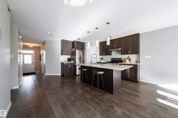 8409 24 AV SW, Edmonton, AB T6X 2G1